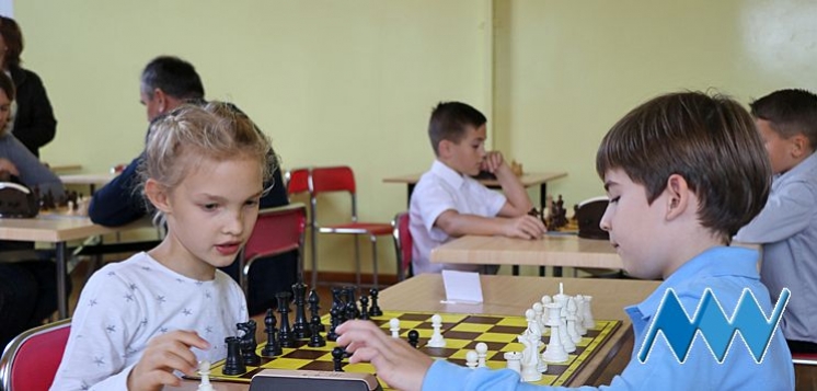 SZACHY: EnigMAT (foto)