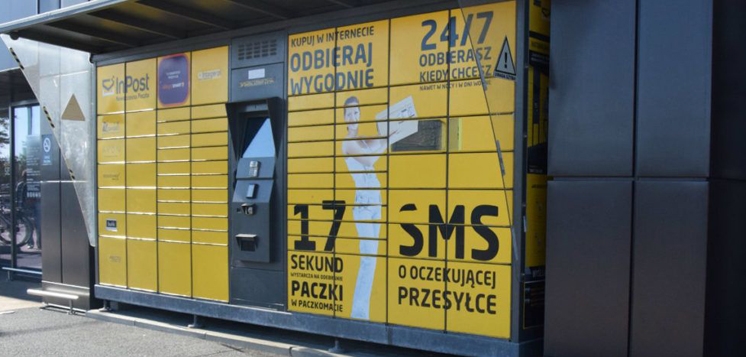 Uwaga na fałszywe SMS-y. Oszuści zaciągają kredyty