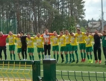 W B-klasie zwycięstwa, w A-klasie pierwsza porażka