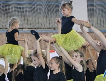 GIMNASTYKA: Cały rok ciężkiej pracy (foto)