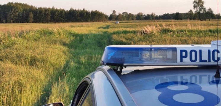 Pijany kierowca uciekał przed policją
