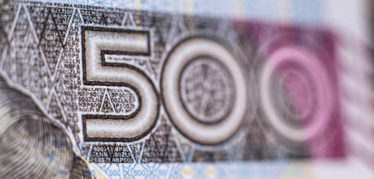 Mieszkańcy naszego powiatu składają wnioski o wypłatę 500 plus