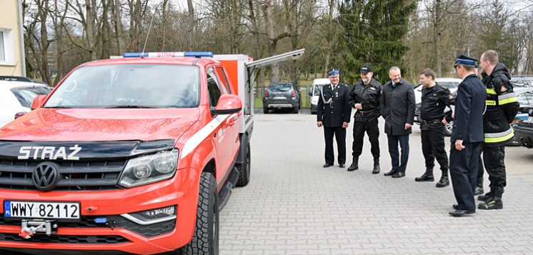 Ochotnicy z Gulczewa otrzymali dofinansowanie na zakup samochodu (FOTO)