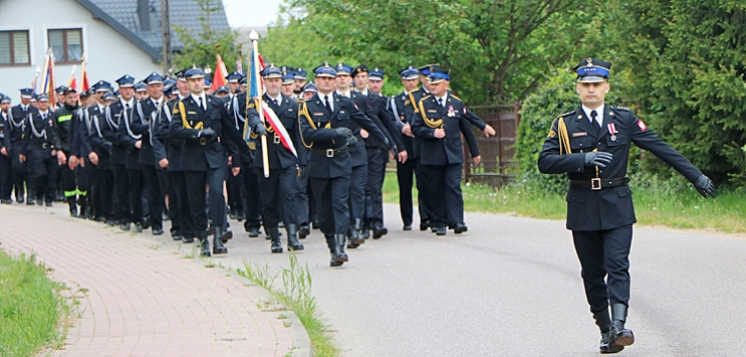 Powiatowy Dzień Strażaka i jubileusz OSP w Gulczewie (FOTO)