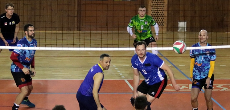 SIATKÓWKA: Białostocczanie zdobyli Puchar UKS Volley Wyszków (FOTO)