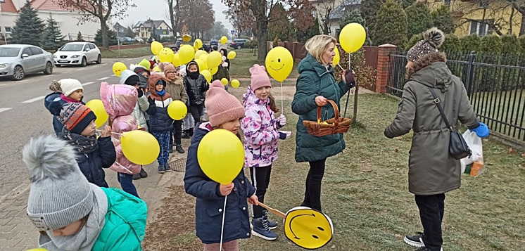 RZĄŚNIK: Dzieci przypominają dorosłym o życzliwości (FOTO)