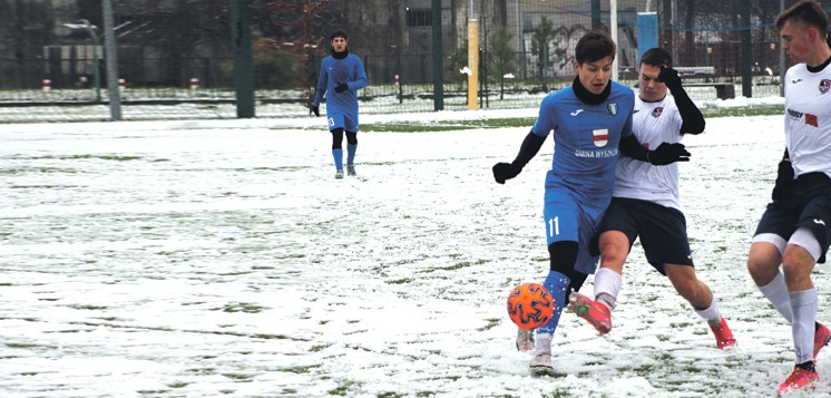 PIŁKA NOŻNA: Siedem sparingów Bugu