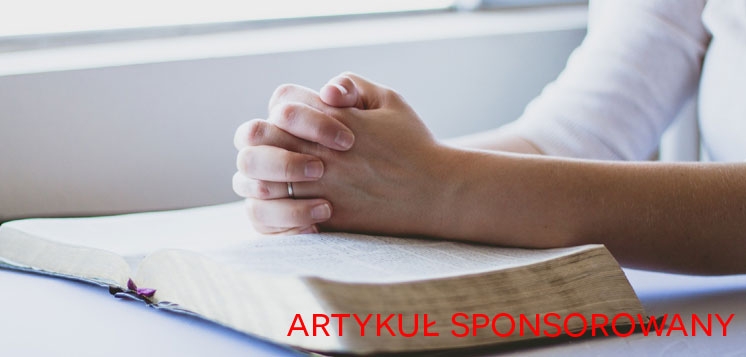 3 interesujące lektury, które warto przeczytać w Wielkim Poście