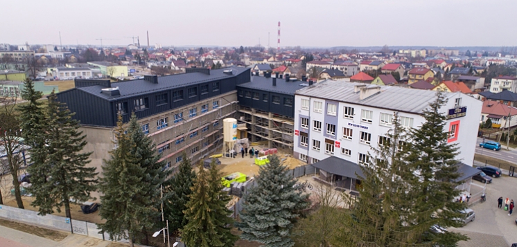 Siedziba dwóch wyszkowskich szkół zmieniła się nie do poznania (FOTO)