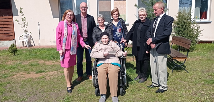 DŁUGOSIODŁO: Spotkanie po 47 latach od ukończenia szkoły! (FOTO)