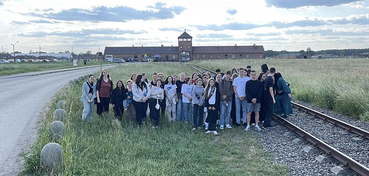 Pamięć o Auschwitz - nie wolno nam zapomnieć (FOTO)