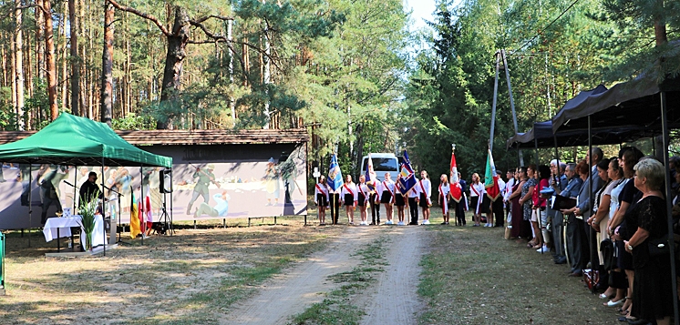 DŁUGOSIODŁO: 80 lat po tragicznych wydarzeniach w Lipniaku-Majoracie (FOTO)