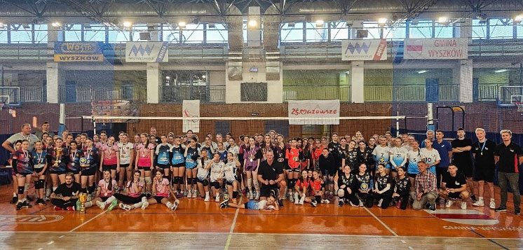 SIATKÓWKA: III Turniej Młodziczki o Puchar UKS Volley