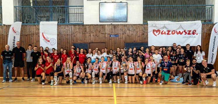 SIATKÓWKA: Pierwszy turniej kadetek