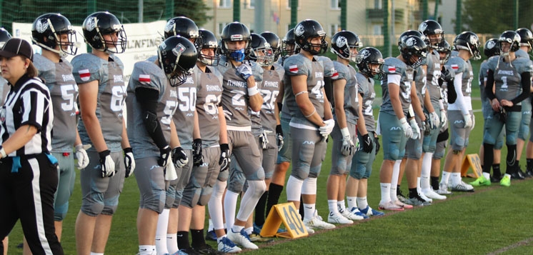 FUTBOL AMERYKAŃSKI: Pierwsza porażka Rhinos