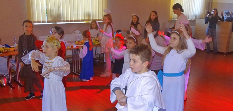 ZABRODZIE: Bal Wszystkich Świętych (FOTO)