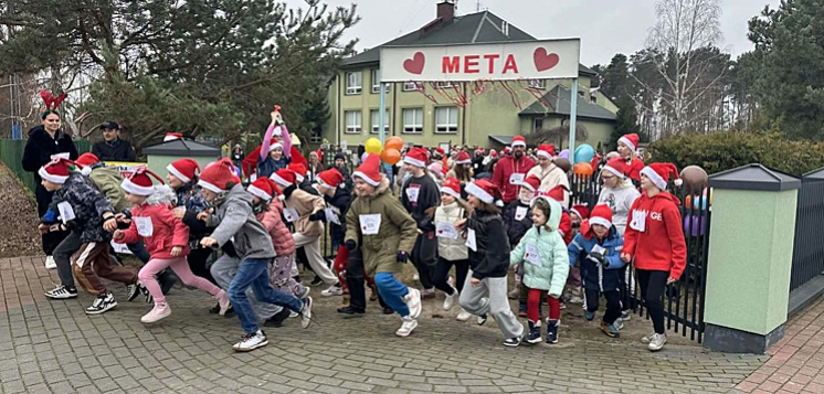 DŁUGOSIODŁO: Mikołajkowy Bieg Charytatywny „Serce bije w szkole” (FOTO)