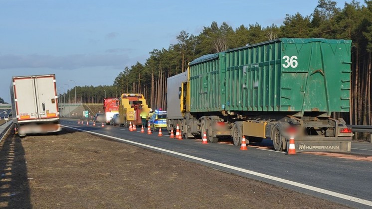 (Nie)bezpieczna odległość na drogach (FOTO)