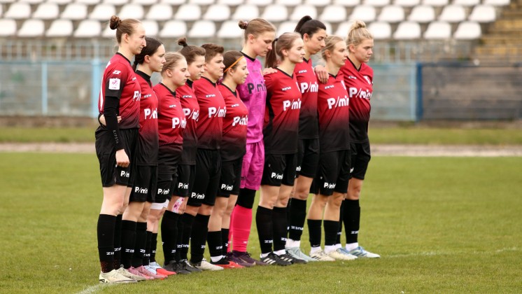 PIŁKA NOŻNA: Punkty w Koninie zdobyte z trudem