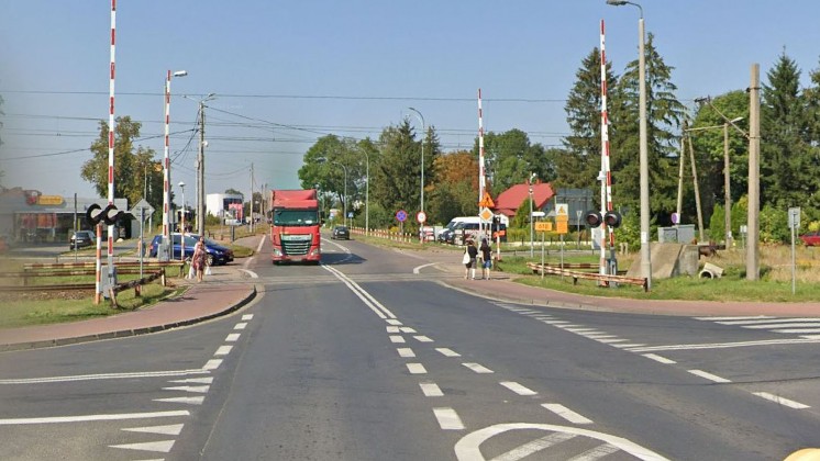Rozpoczął się remont linii kolejowej. Wiemy, kiedy zamkną przejazdy