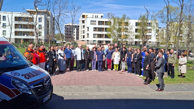 Protest i minuta ciszy w wyszkowskim szpitalu (FOTO)