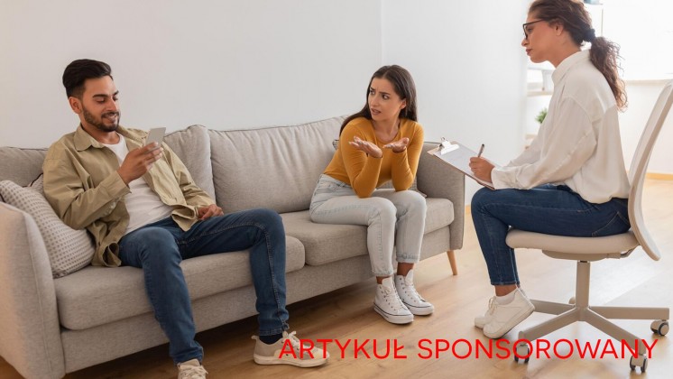 Terapia par w dobie cyfrowej: Czy wsparcie online jest tak samo skuteczne jak w gabinecie?