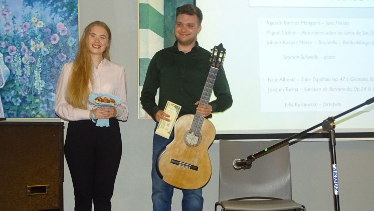 Koncert "Wieczór z gitarą i fortepianem" (FOTO)