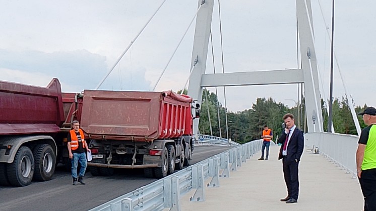 RZĄŚNIK: Próby obciążeniowe mostu zakończone sukcesem (FOTO)
