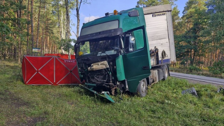Tragiczny wypadek w Pustych Łąkach. Nie żyje 39-letni kierowca