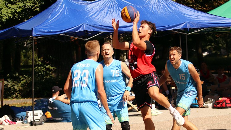 KOSZYKÓWKA: Basket w Parku 2K26 świetny turniej koszykówki 3x3