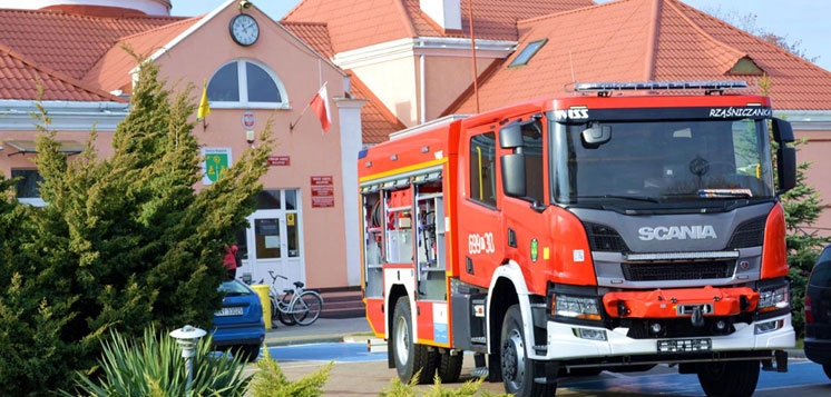 RZĄŚNIK: Nowy samochód dla OSP Rząśnik (foto)