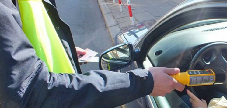Wsiadł za kierownicę, mając 2,5 promila