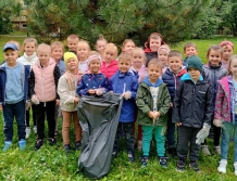 Przedszkolaki sprzątały świat (FOTO)