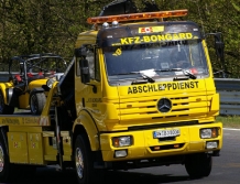 Kolizja na autostradzie? Sprawdź co zrobić w tak kryzysowej sytuacji