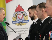 RZĄŚNIK: Przekazanie sprzętu strażakom ochotnikom z powiatów wyszkowskiego i ostrowskiego (FOTO)