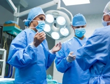 Chirurdzy chcą odejść z pracy. Właśnie złożyli wypowiedzenia