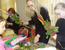ZABRODZIE: Wspólne wicie wielkanocnych palm (FOTO)