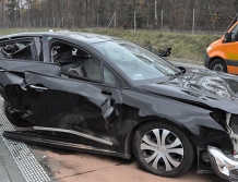 Zderzenie trzech samochodów na trasie ekspresowej (FOTO)