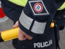 Próbował przekonać policjantów, że to nie on siedział za kierownicą