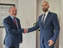 Burmistrz i zastępca komentują oświadczenie radnych