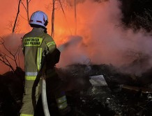 SOMIANKA: Pożar dzikiego wysypiska śmieci (FOTO)