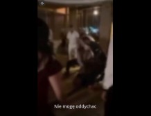 Sześć osób z zarzutami pobicia. Wewnętrzne postępowanie policji
