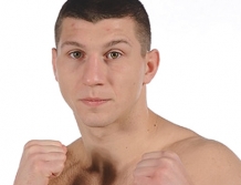 BOKS: Mateusz Tryc wygrywa w zawodowym debiucie
