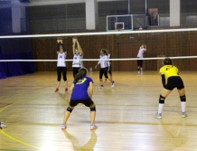 SIATKÓWKA: Juniorki postraszyły liderki (foto)