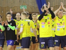 SIATKÓWKA: Camper nadal w grze o II ligę (foto)