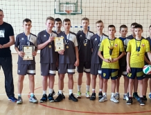 SIATKÓWKA: 4 razy 2:0 zawodników SP 5