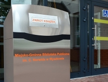 Książkę oddasz po godzinach