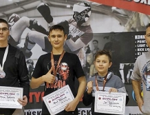 SPORTY WALKI: Gimnazjon wrócił z trzema medalami