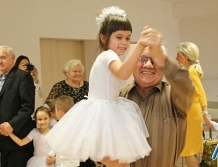Słoneczko dla seniorów (foto)