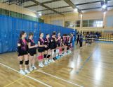 SIATKÓWKA: Znakomity turniej młodziczek UKS Polonez - Sport - zdjęcie 1